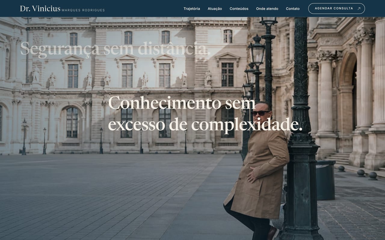 Pausa editorial do site, com fotografia em Paris.